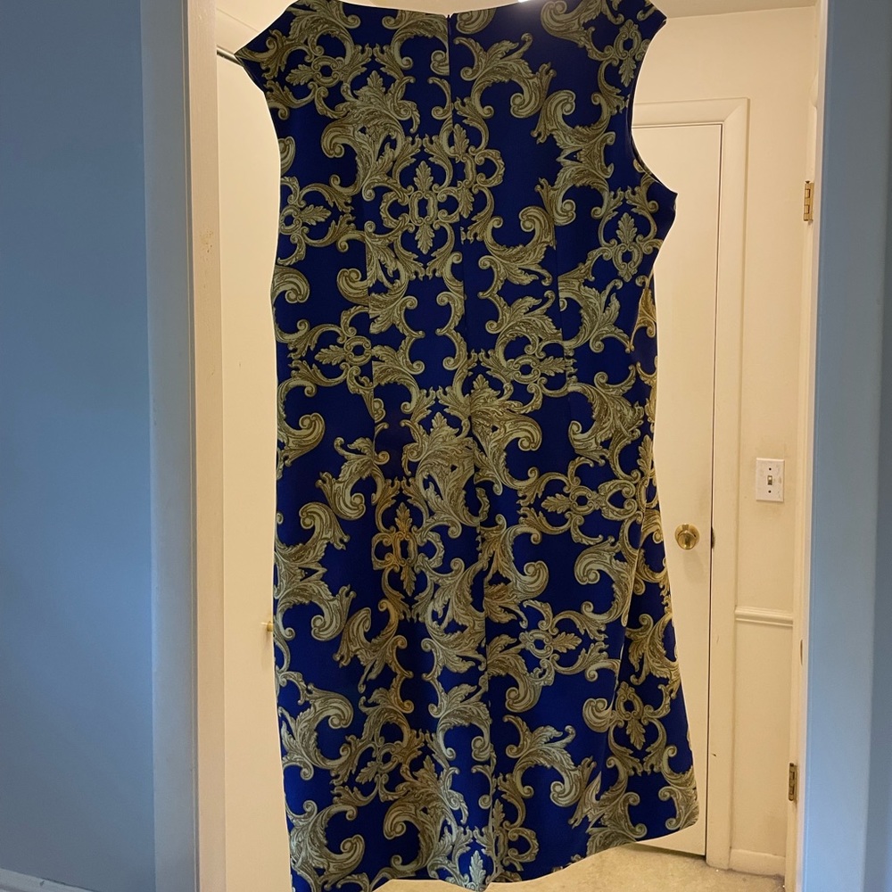 Gorgeous blue and gold dress